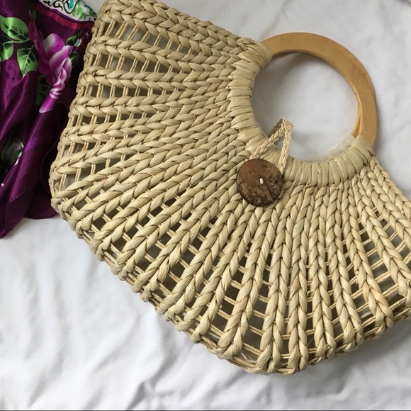 Half Moon Straw Handbag - Wooden Button & Handles - Picture 3 of 6